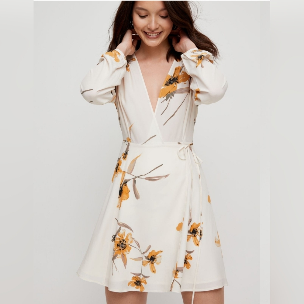 Aritzia Wilfred Diane silk floral wrap dress, birch/cairo gold print, US size L